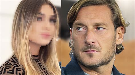 ”MI HA TRADITA CON CHANEL TOTTI”. SCOPPIA IL